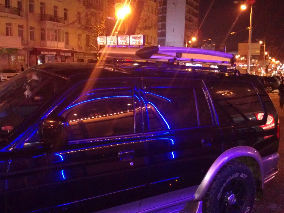 Нарешті присобачив люстру... 4