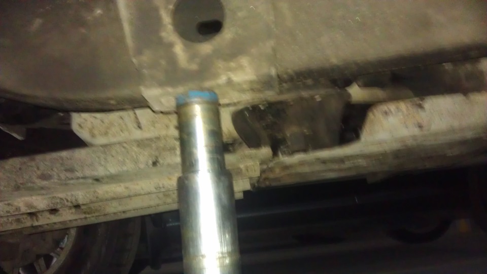Суворий домкрат MAN або SCANIA 4
