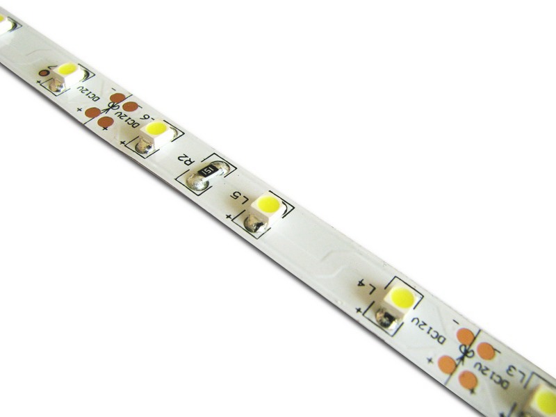Додаткове діодне підсвічування багажного відділення 1