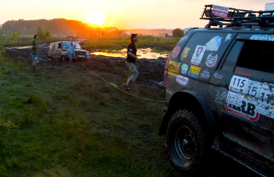 Фотонарізка оффроад 11. Mitsubishi Pajero Sport Pattaya 2
