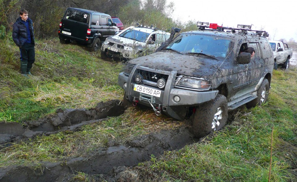 Фотонарізка оффроад 11. Mitsubishi Pajero Sport Pattaya 5