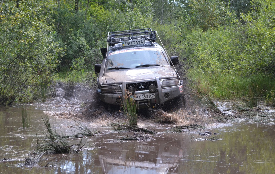 Фотонарізка оффроад 4. Mitsubishi Pajero Sport Pattaya 3