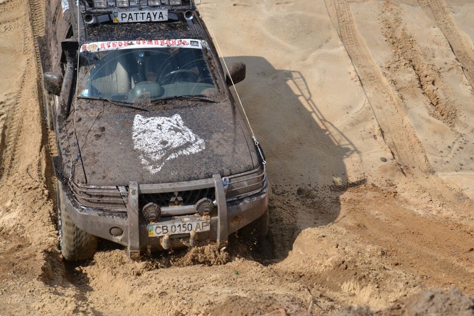 Фотонарізка оффроад 5. Mitsubishi Pajero Sport Pattaya 1