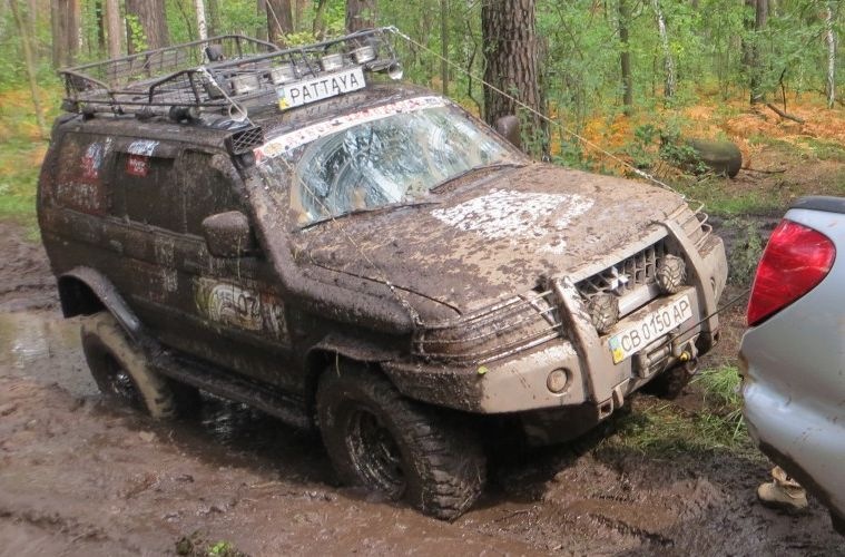 Фотонарізка оффроад 5. Mitsubishi Pajero Sport Pattaya 5