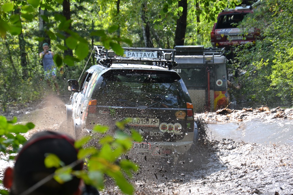 Фотонарізка оффроад 7. Mitsubishi Pajero Sport Pattaya 1