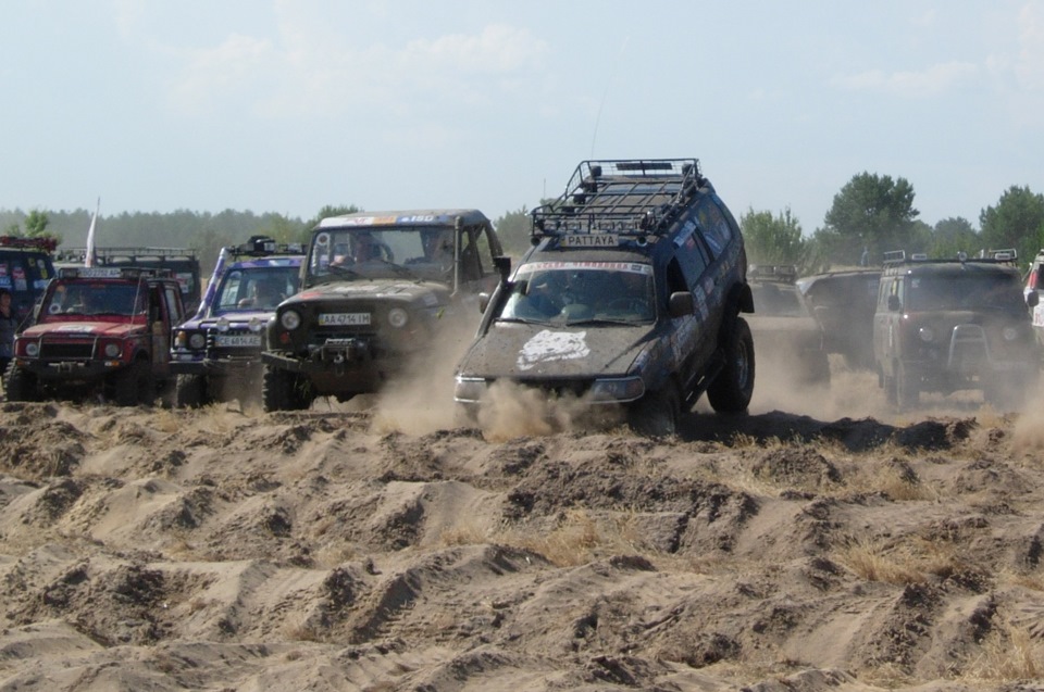 Фотонарізка оффроад 9. Mitsubishi Pajero Sport Pattaya 3