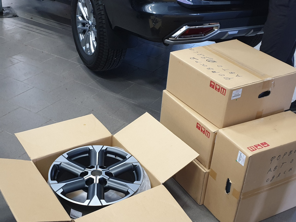Нові оригінальні литі диски Mitsubishi R18 для Pajero Sport 2020 5