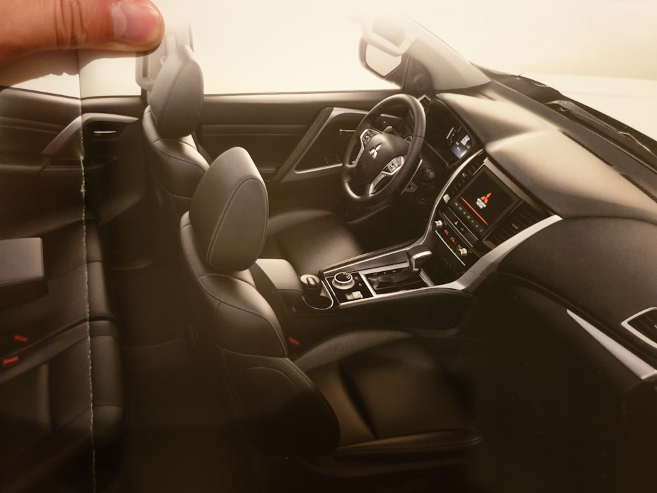 Про вибір та купівлю Mitsubishi Pajero Sport 2020 4