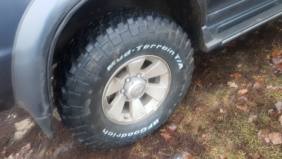 BF Goodrich 255.85.16 у Паджеро Спорт 3