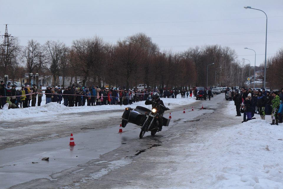 Змагання з автослалому 4