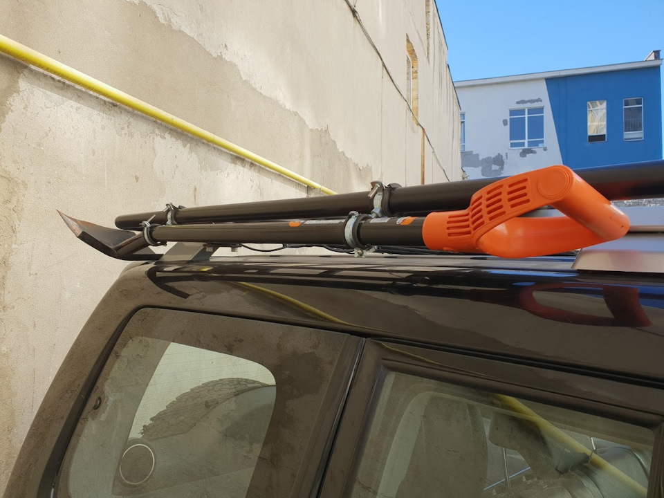 Кріплення лопати 1