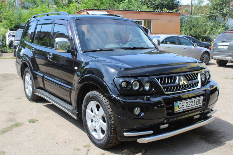 бампер задній 4