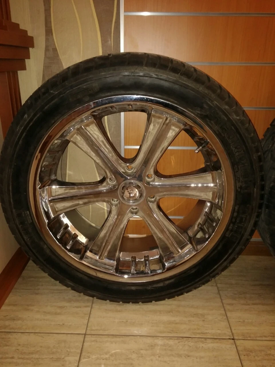 ЛАБУТЕНИ НА R 22
