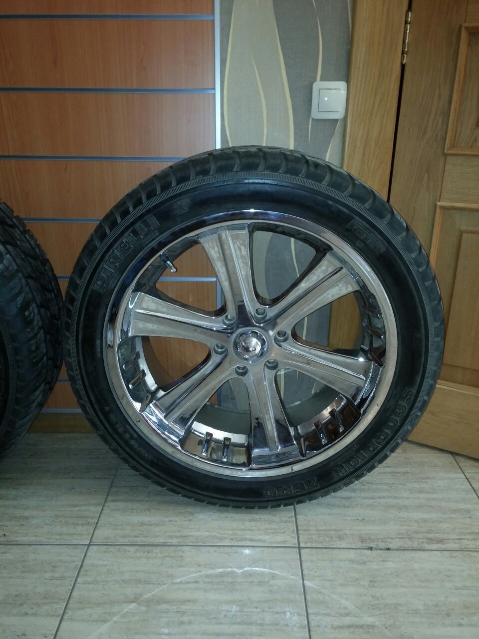 ЛАБУТЕНИ НА R 22 4