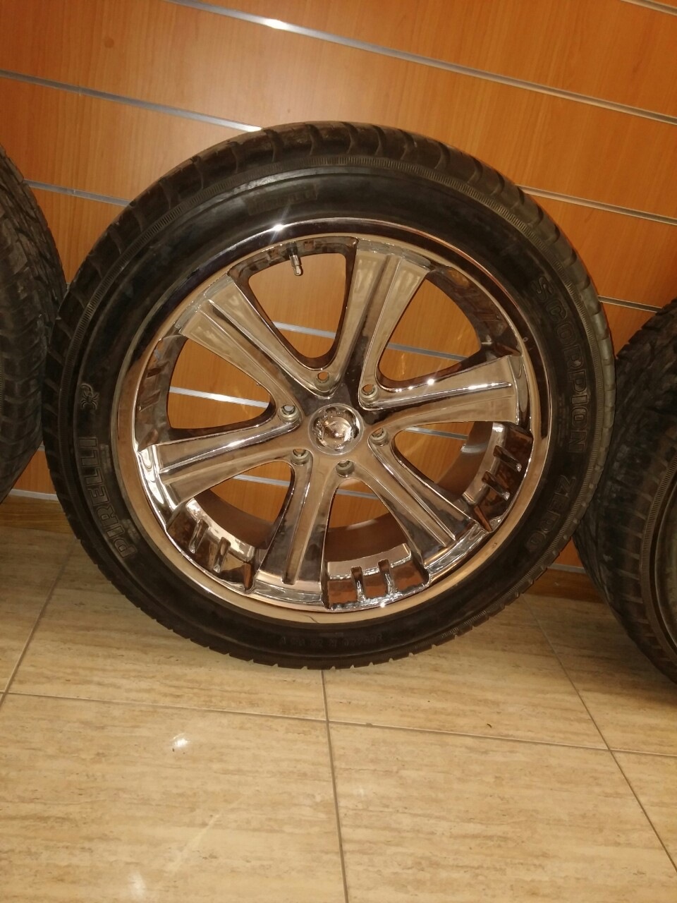 ЛАБУТЕНИ НА R 22 2