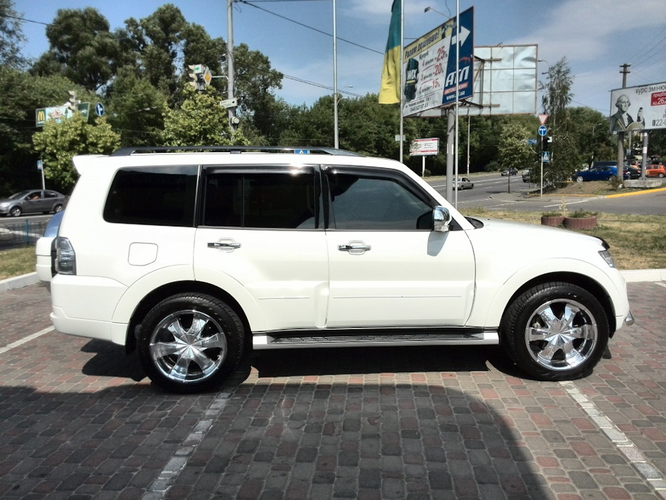 Продаю диски на Pajero, R20 1