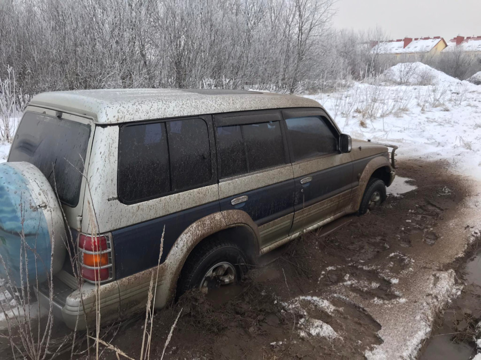 Шини, брудні шини або грязьові. 2