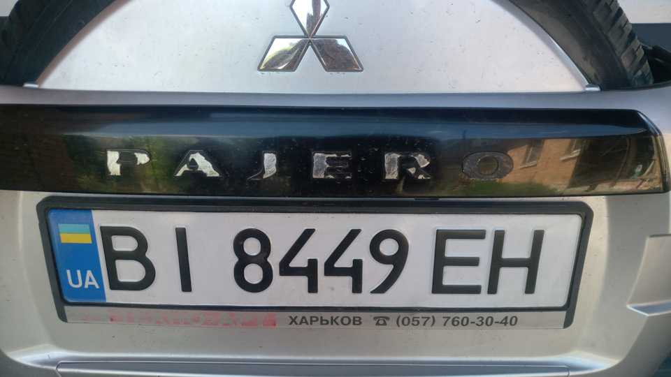 Реставрація напису Паджеро на запасці своїми руками 1