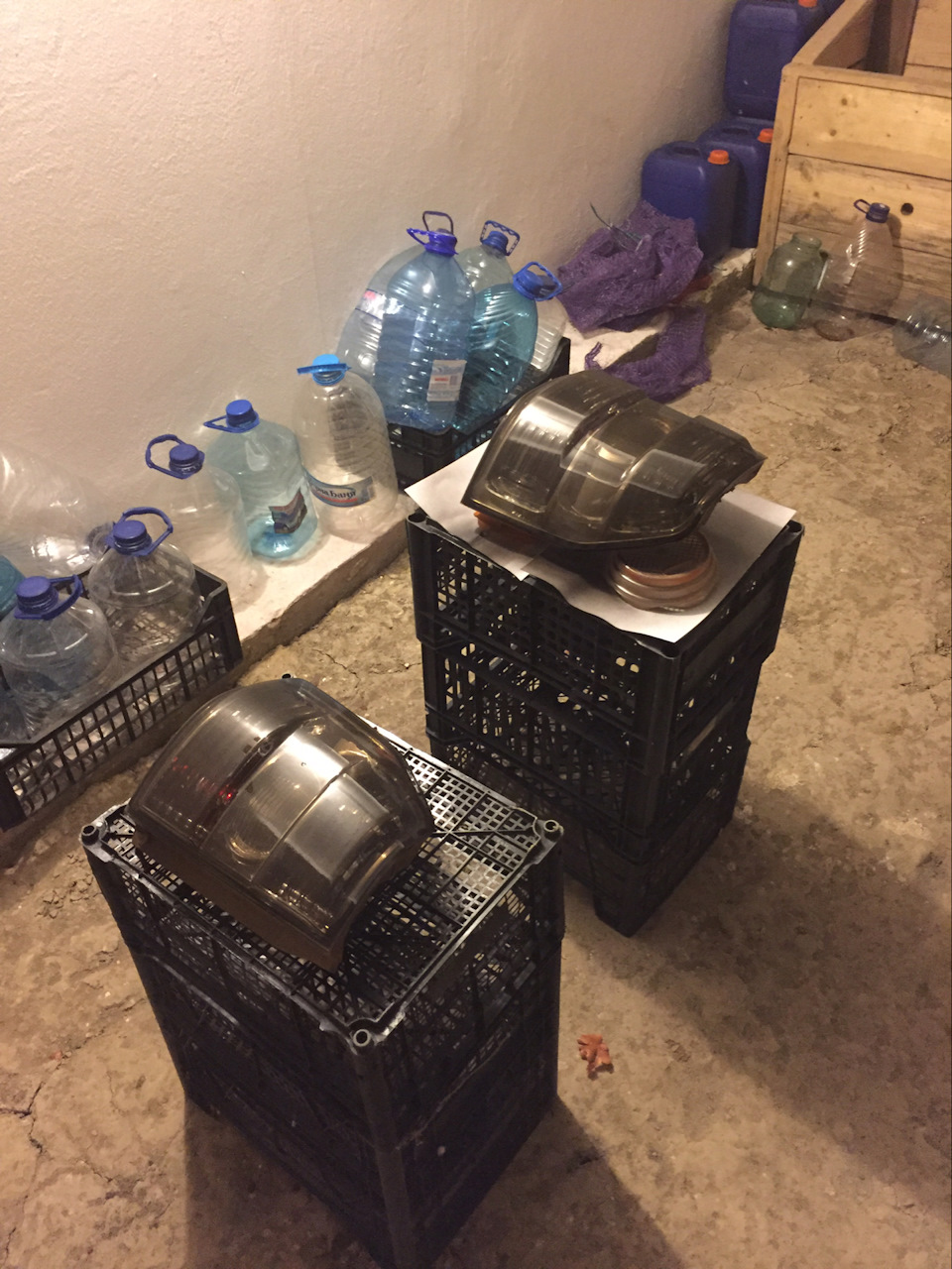 Тонування стопів лаком Motip 3
