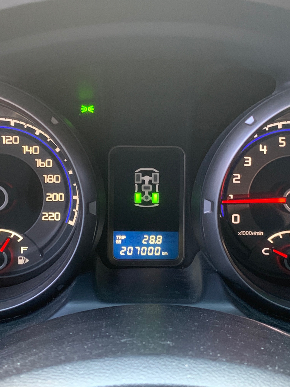 Як справи у Mitsubishi Pajero 3.8? 1