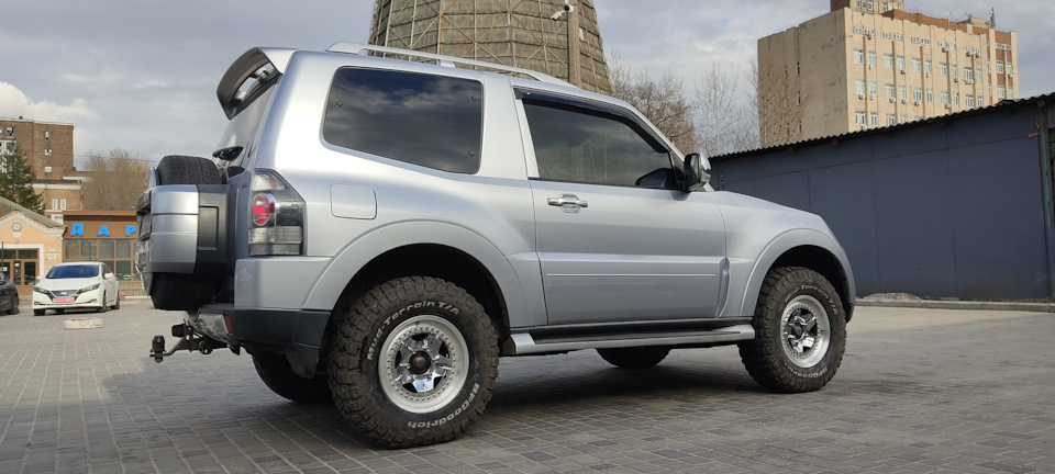 Ковані диски RAYS POWER VOLK 2 ВСТАНОВЛЕННЯ 1