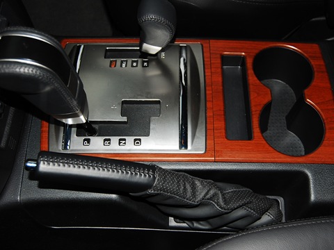 ...genuine leather... 3