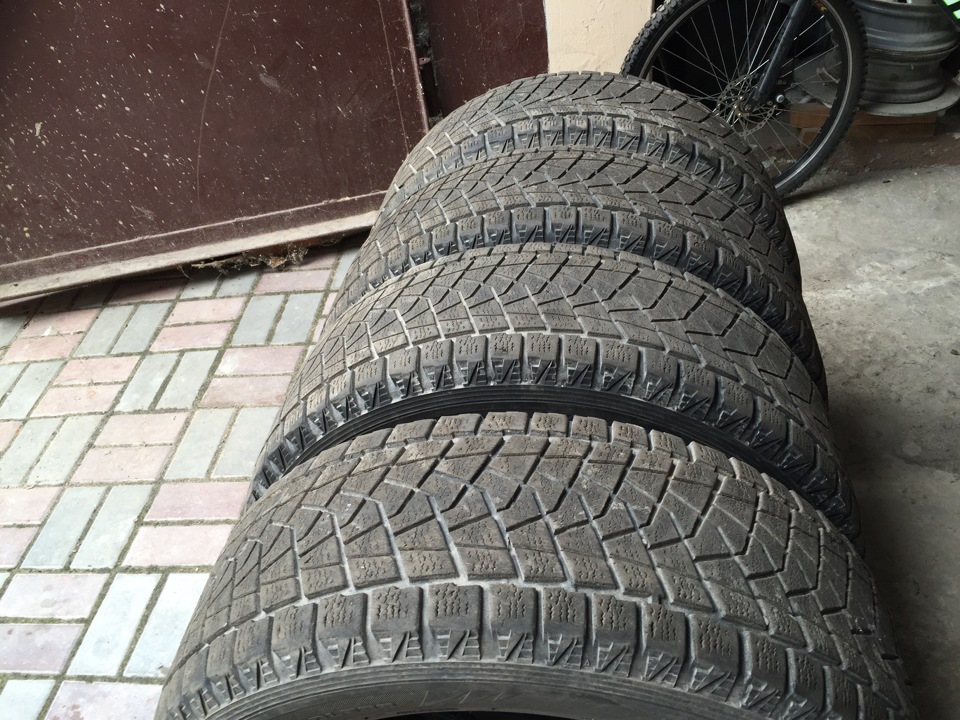 Dunlop grand trek sj5 275/60/18; nokian wr a3 215/55/16 продаж 1
