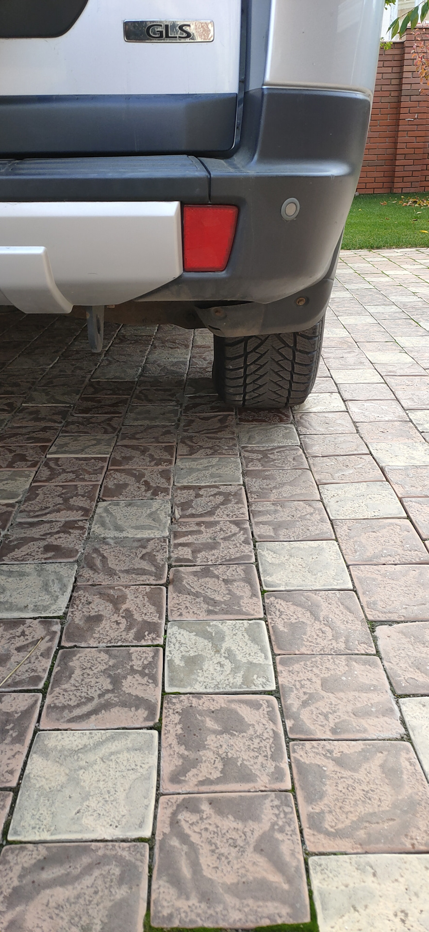 Зимова гума GoodYear Ultra Grip + SUV 265/70 R16 3