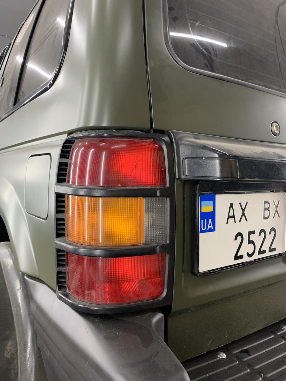 Задні ліхтарі 5