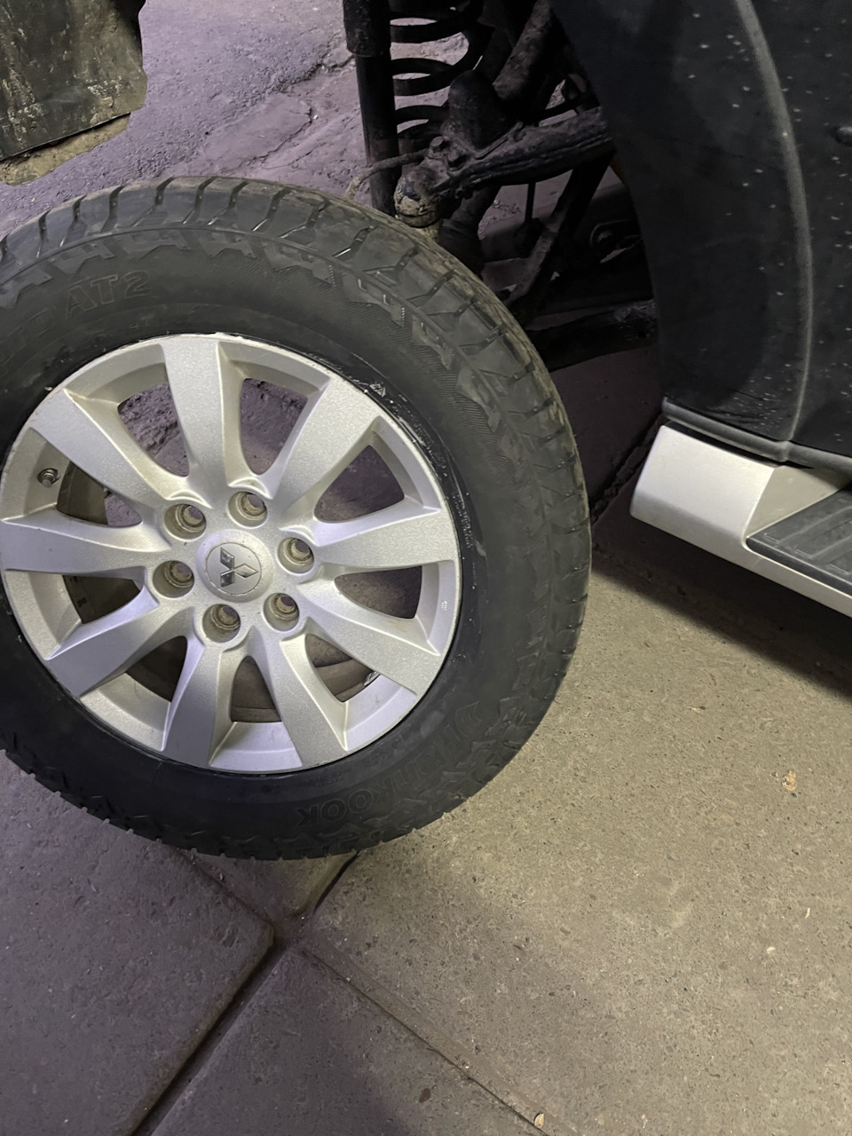 Hankook Dynapro AT2 RF11 265x60R18 5