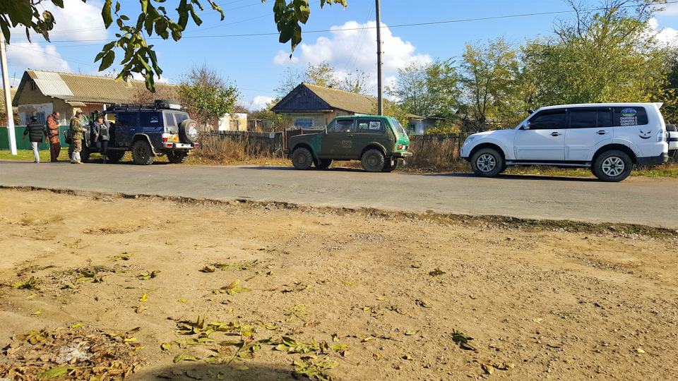 Откатали-Покатуху під назвою ''Піди туди - не знаю куди, знайди болото'' 4