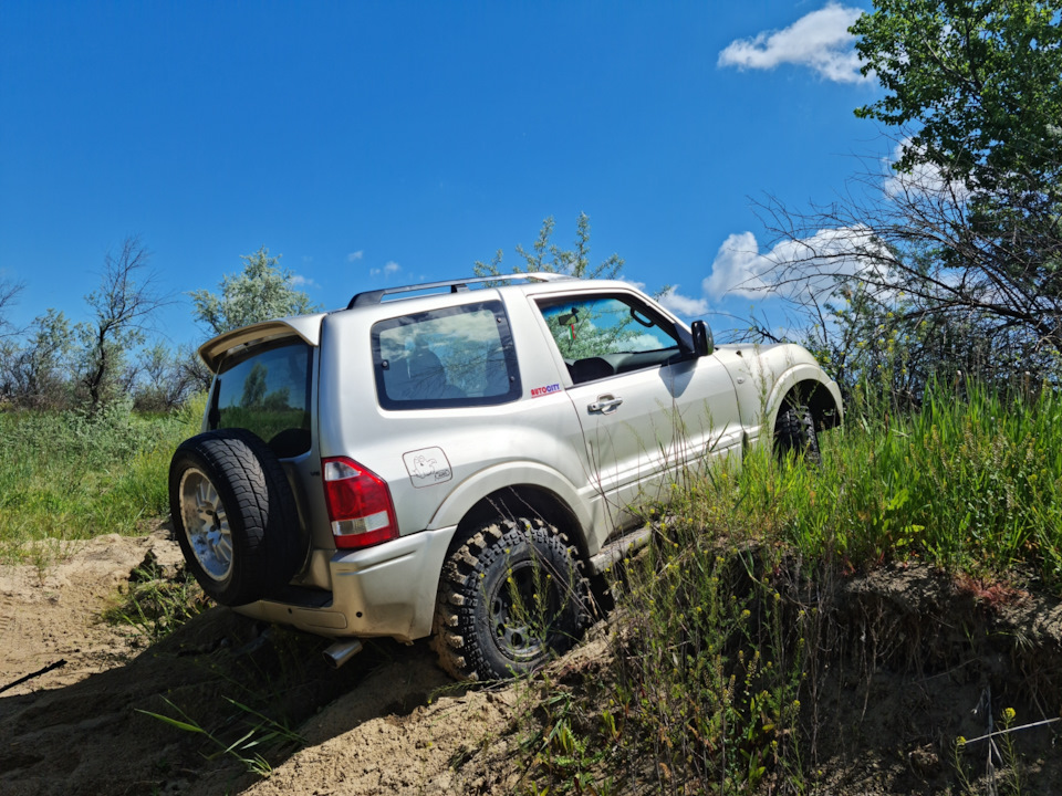 Встановили 33 Silverstone MT-117 і провели легкий offroad test 4