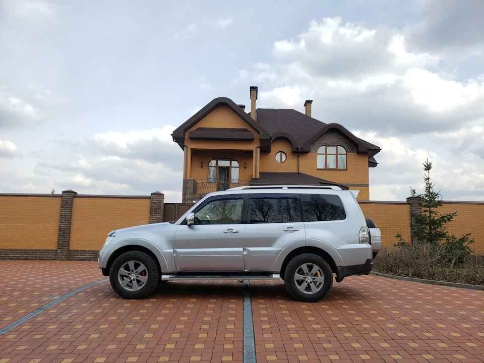 Фото після всіх минулих змін)