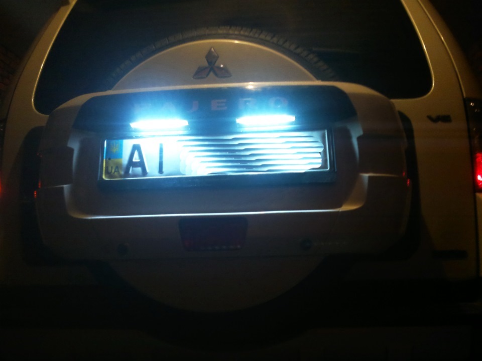 LED підсвічування номерного знака. 2