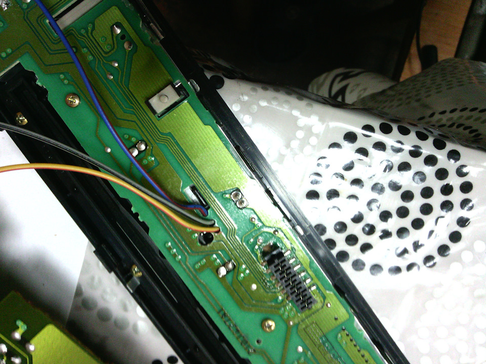 AUX в мітсубісі W142 2
