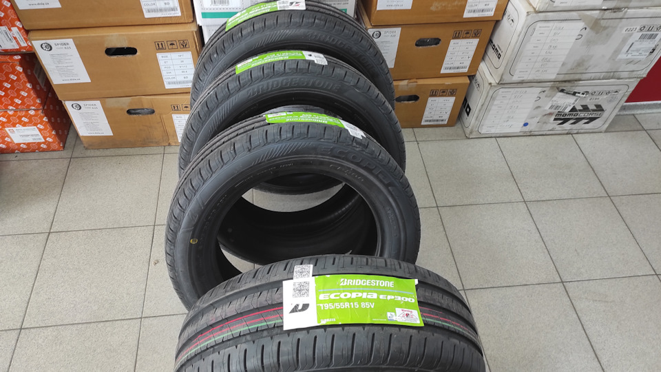 Весна. Bridgestone Ecopia EP300 3