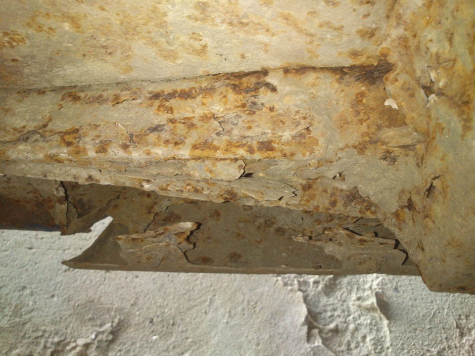 Поїздка на 10ст Фонтану в гараж до Сереги, огляд з ями - лонжерони, що згнили, примірка дисків з bmw e36, заправка. 2