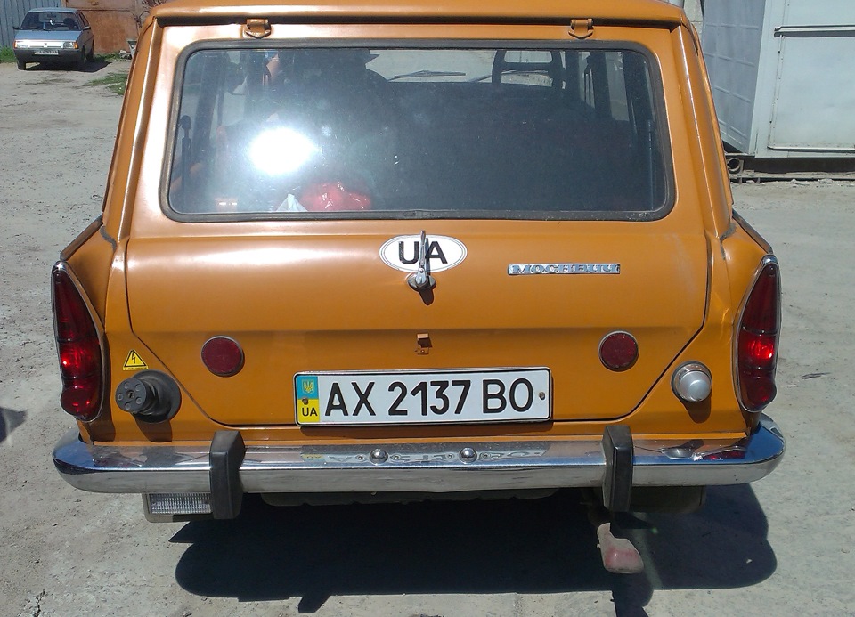 Задні ліхтарики 1