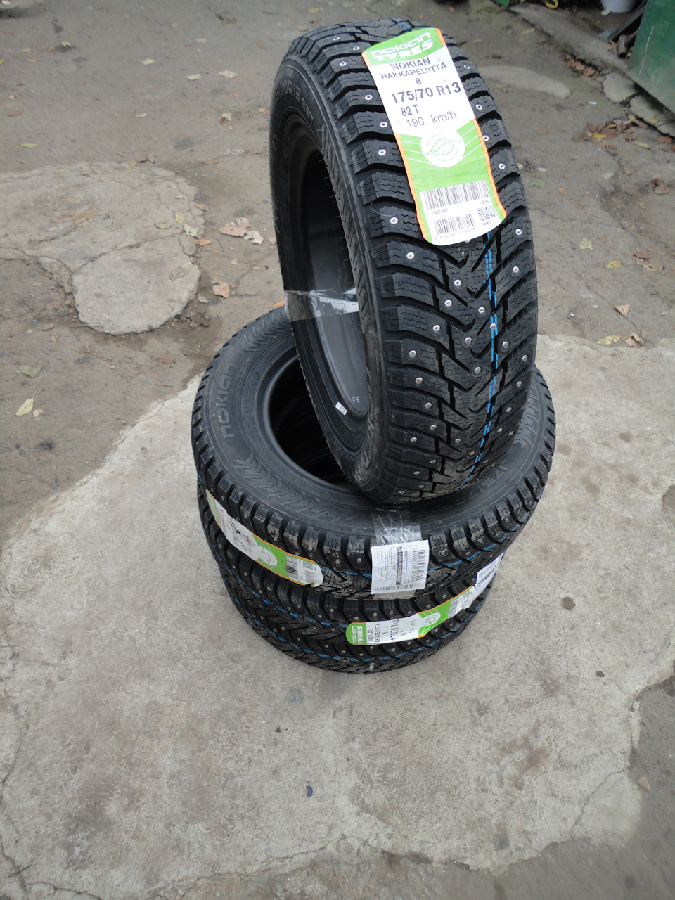 Зимові шини NOKIAN Hakkapeliitta 8 3
