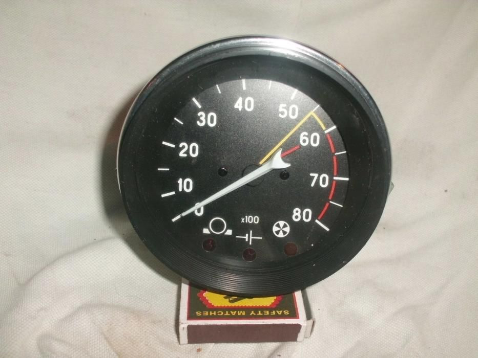 Тахометр 2