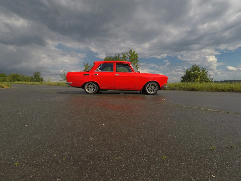 Дим у стрічку!