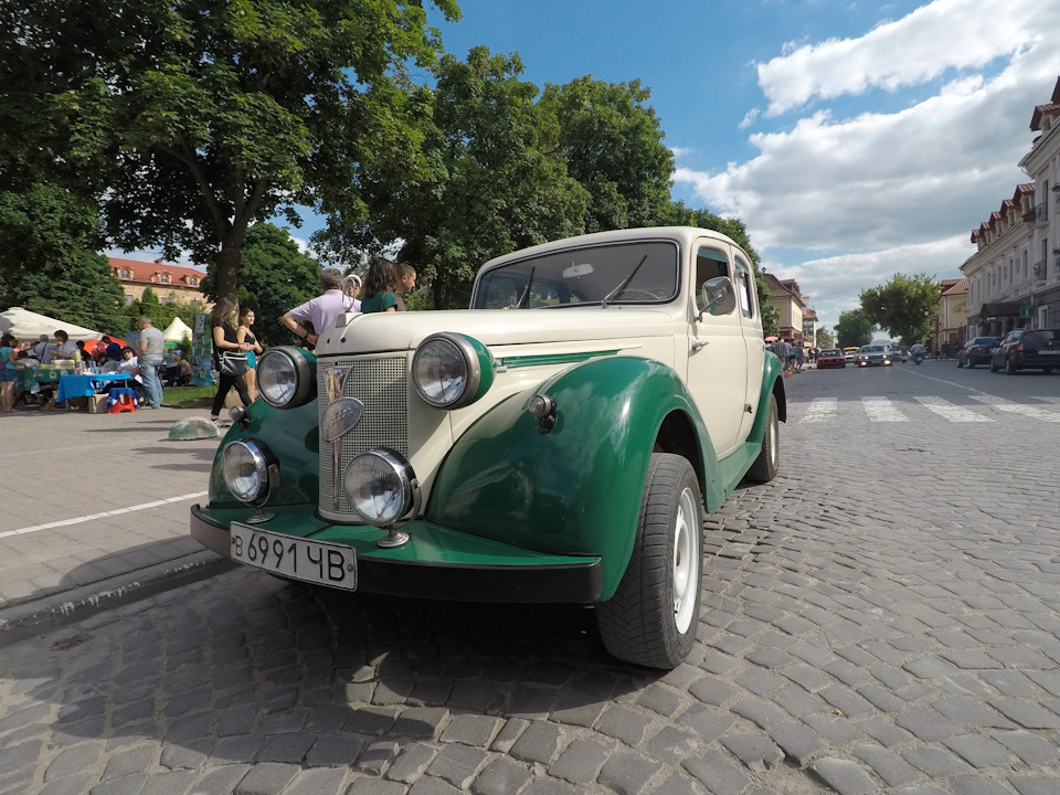 Ретро фест і трішки дрифту 4