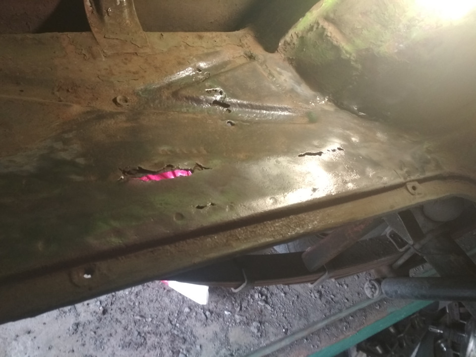 видалення зайвого та початок зварювальних робіт 4