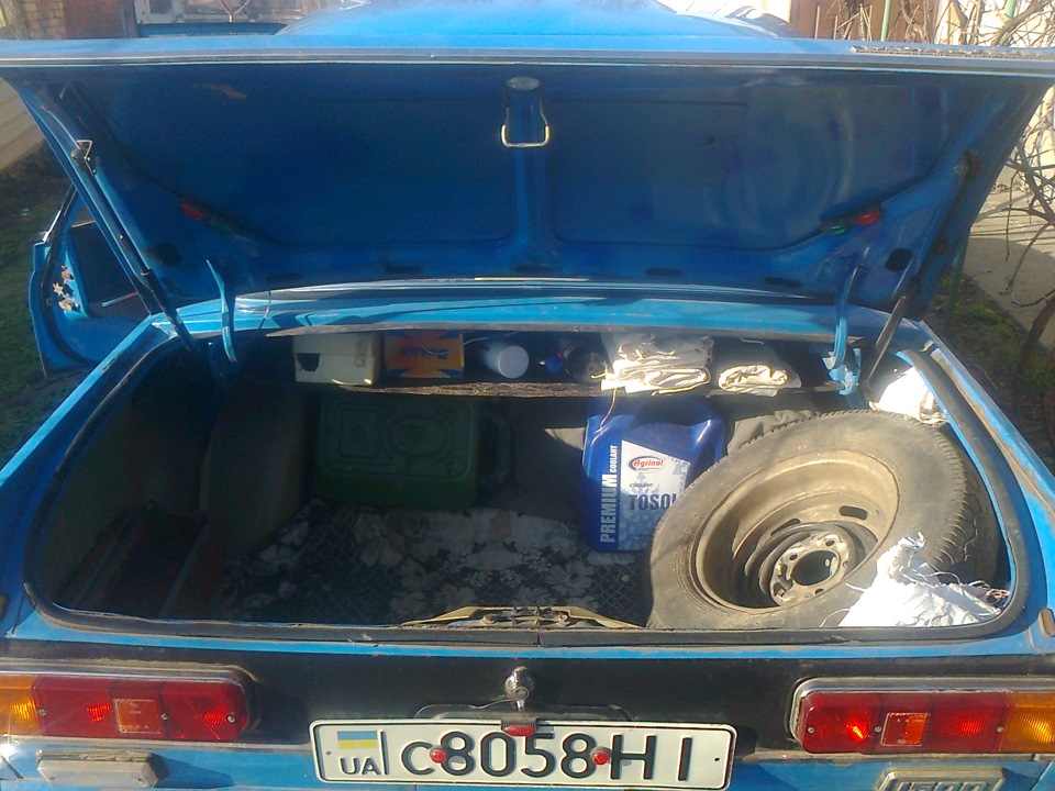 Полочка в багажник 1
