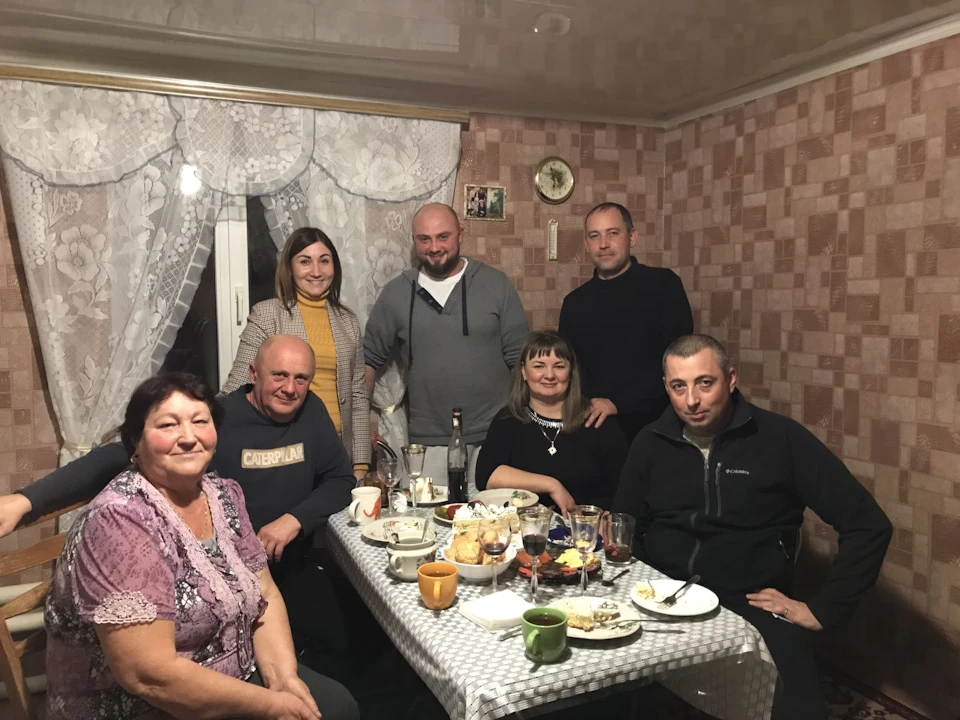 Добрі напутності минулих власників або гостинність по «Маріупольськи»)