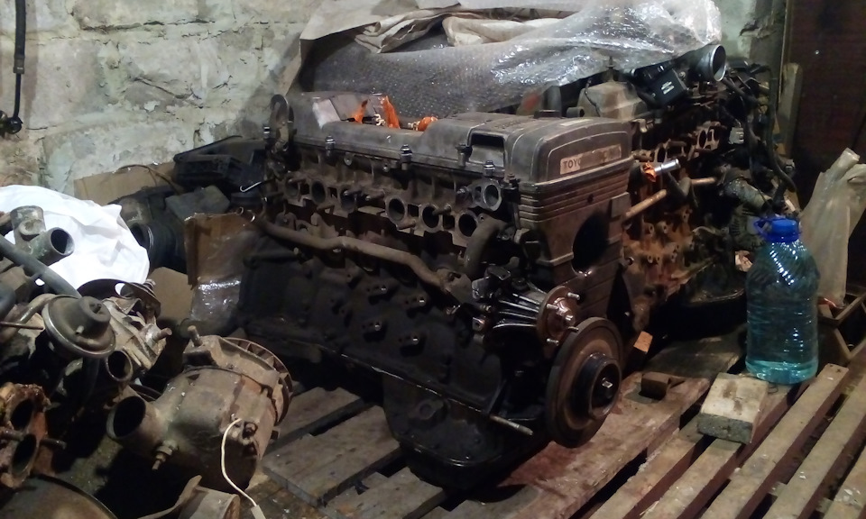 JZ JZ JZ-- і знову 2JZ GE non VVTi ! Старший у сім'ї!)))) 1