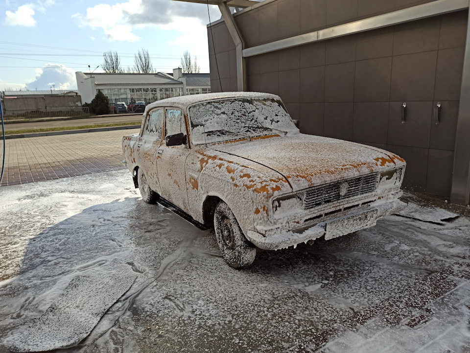 Повернув автомобіль, катаюся. Вечірні поїздки, незначні мастила. 3