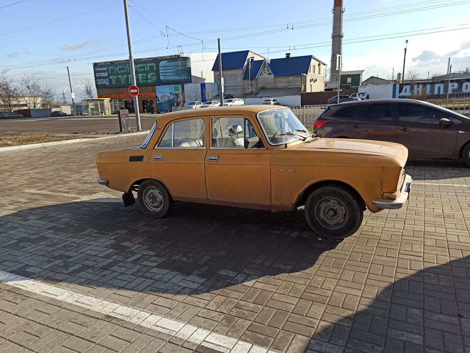 Повернув автомобіль, катаюся. Вечірні поїздки, незначні мастила. 2
