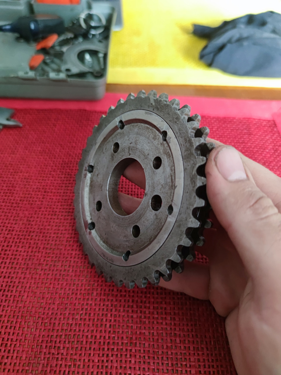 Фіксація розподільного валу 4