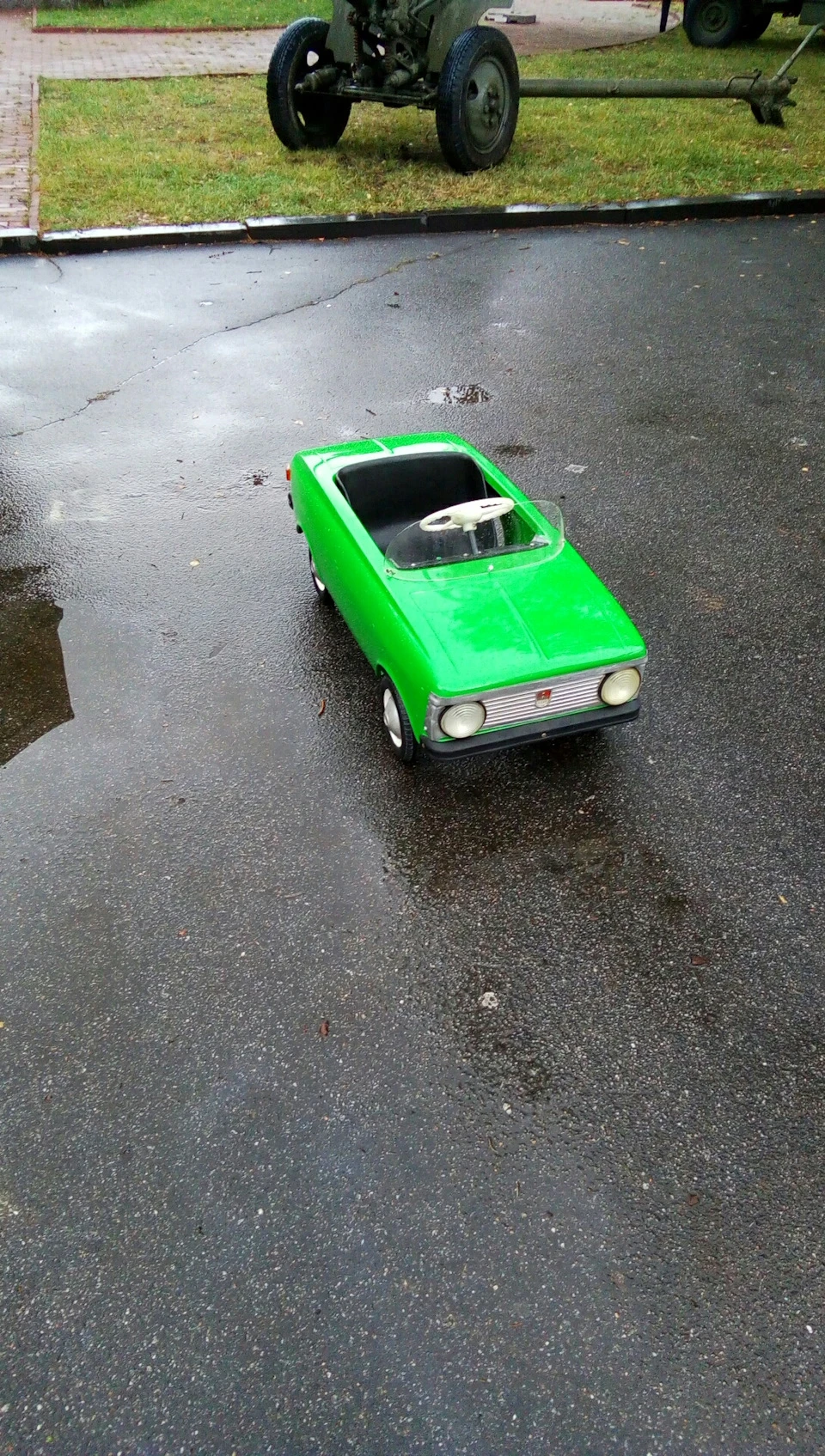 old car land 2018